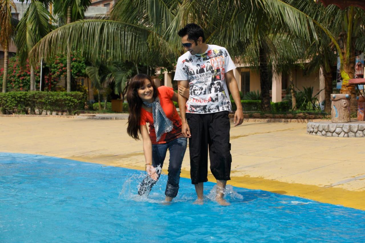 Resort Atlantis Dhaka Esterno foto