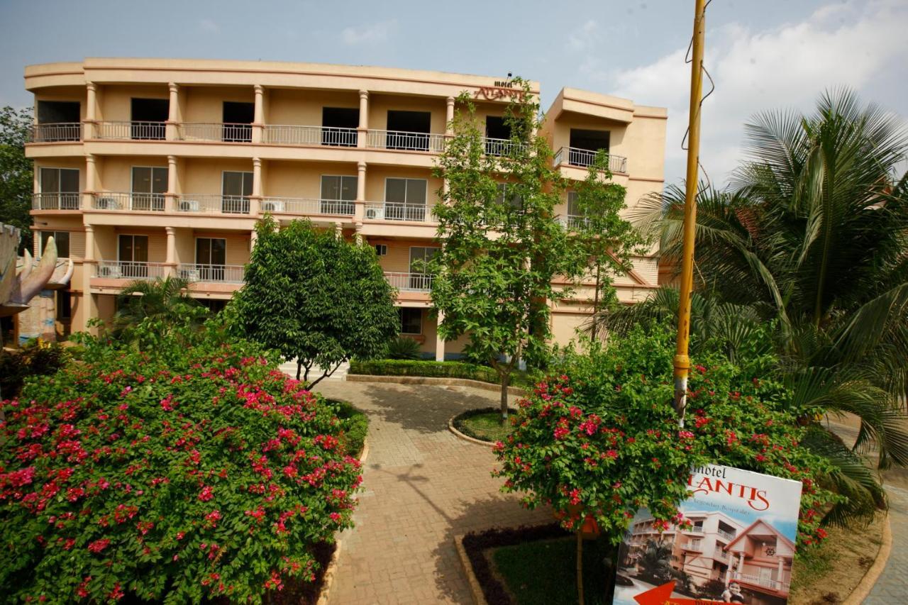 Resort Atlantis Dhaka Esterno foto