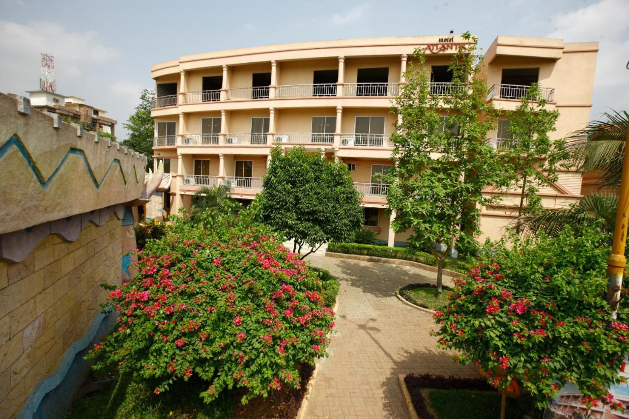 Resort Atlantis Dhaka Esterno foto